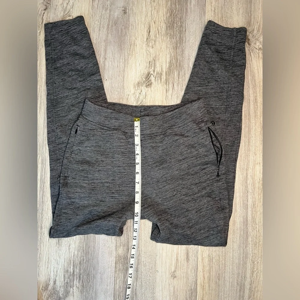 Lululemon Pants Gray‎ Women’s Size 4
